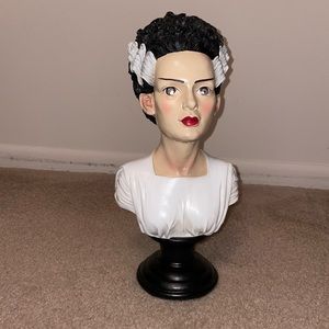 Bride of Frankenstein bust